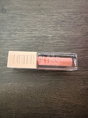 Maybelline Lifter Gloss Hydrating Lip Gloss - Moon